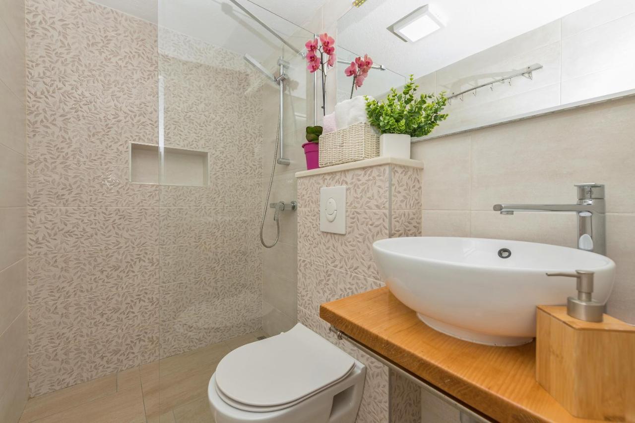 Premium Center Apartments Baška Voda Exteriér fotografie